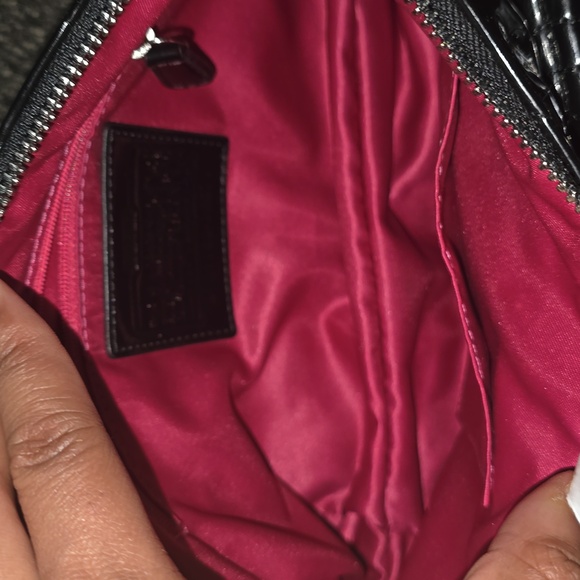 Coach Poppy Liquid Gloss GroovyBlack Small Tote - Picture 13 of 15